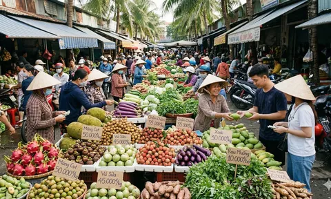 Nông sản rớt giá sâu, kỳ vọng sức mua tăng giúp nông dân vượt khó