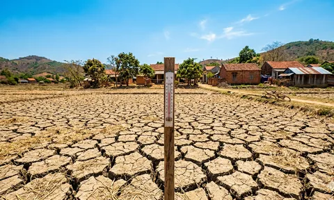 Nắng nóng cực đoan lan rộng, cảnh báo El Nino siêu mạnh cuối 2026