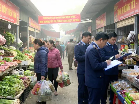 Thực phẩm bẩn cận Tết: Nguy cơ “xâm nhập” thị trường Hà Tĩnh và bài toán kiểm soát từ gốc
